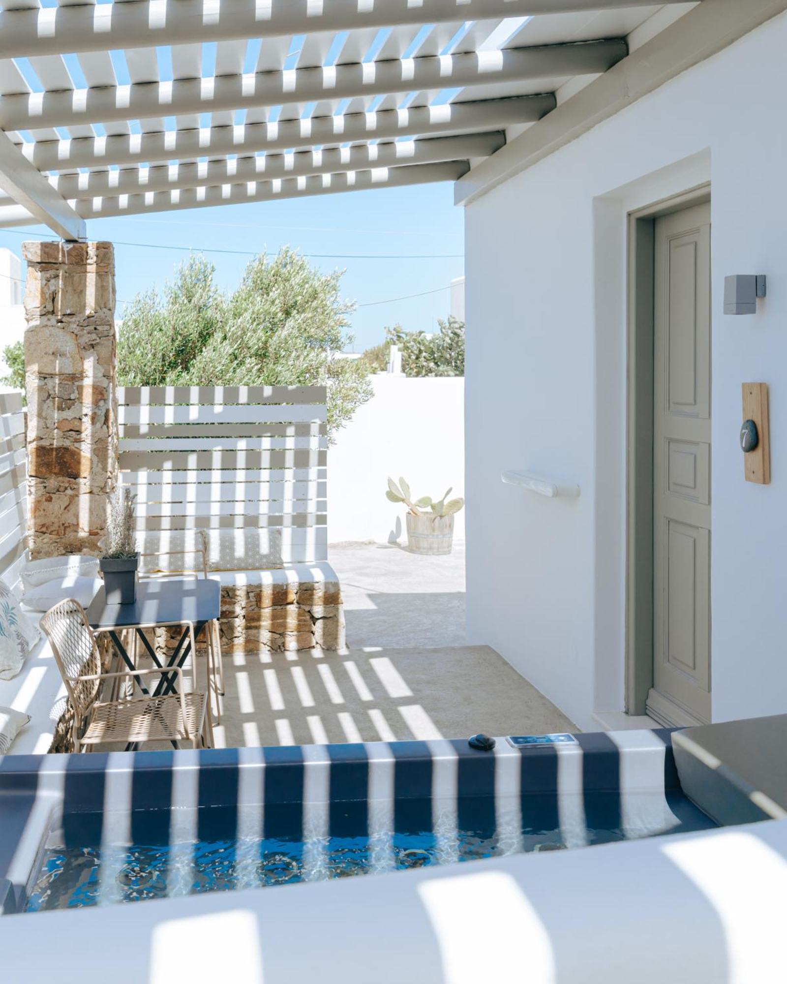 Апартаменты White And Grey Mykonos Town Номер фото